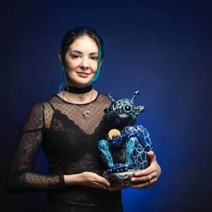 Meet your Posher, Joy